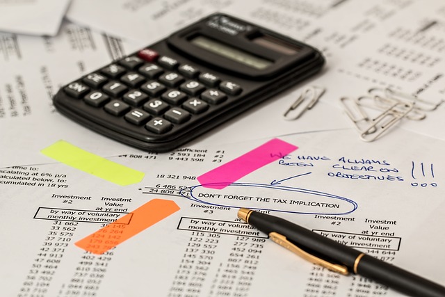 Księgowość dla Małych Przedsiębiorstw: Dlaczego Warto Zainwestować w Biuro Rachunkowe?